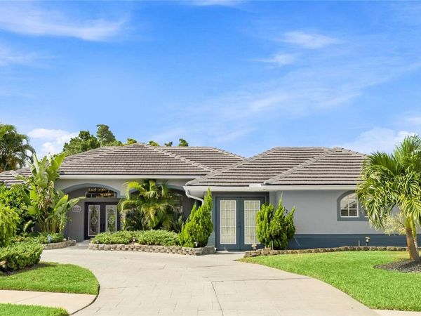 528 LAUREL CHERRY LANE, VENICE, FL 34293