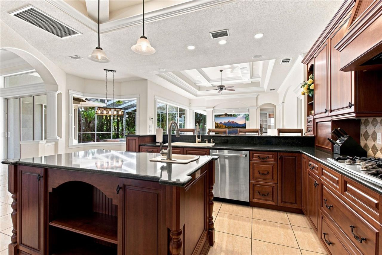 9469 Waterford Oaks Drive , Winter Haven, FL 33884 Photo