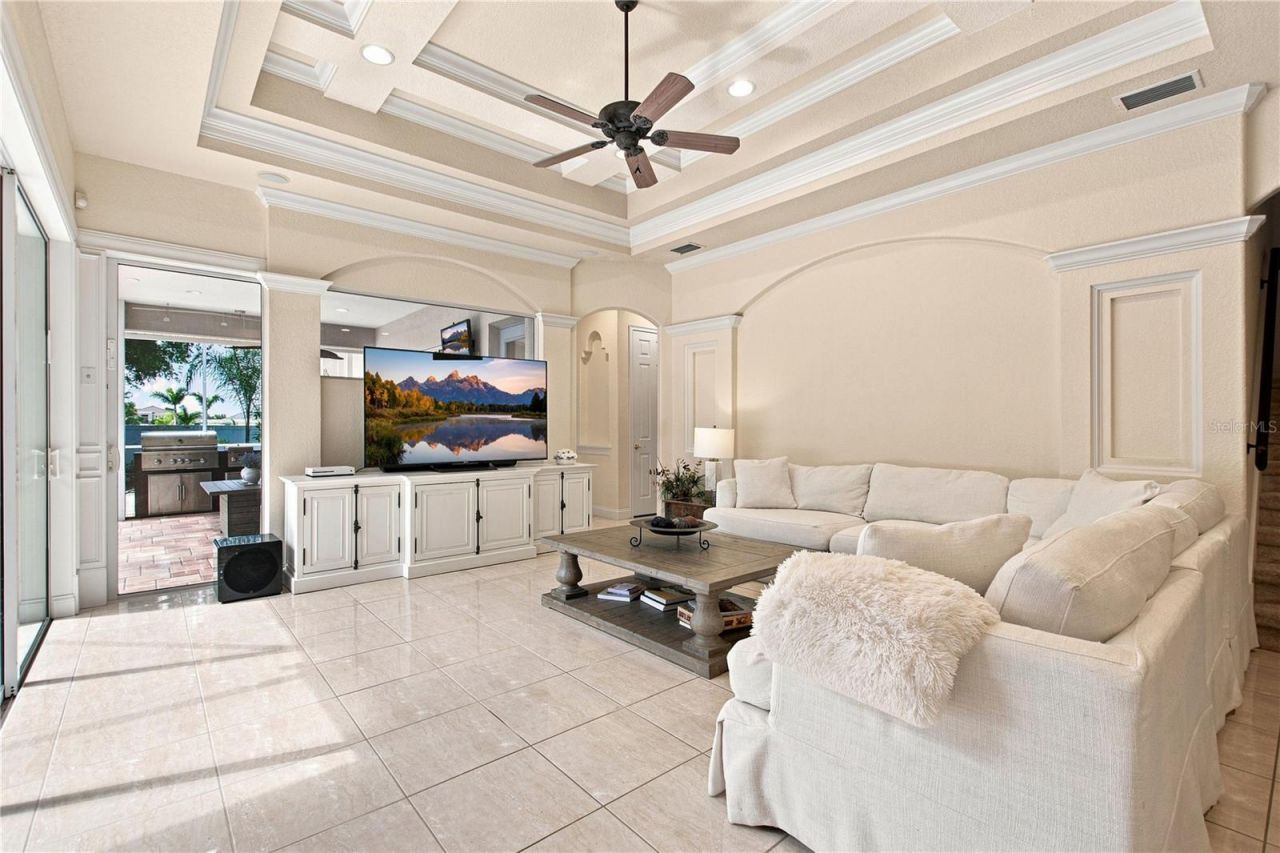 9469 Waterford Oaks Drive , Winter Haven, FL 33884 Photo