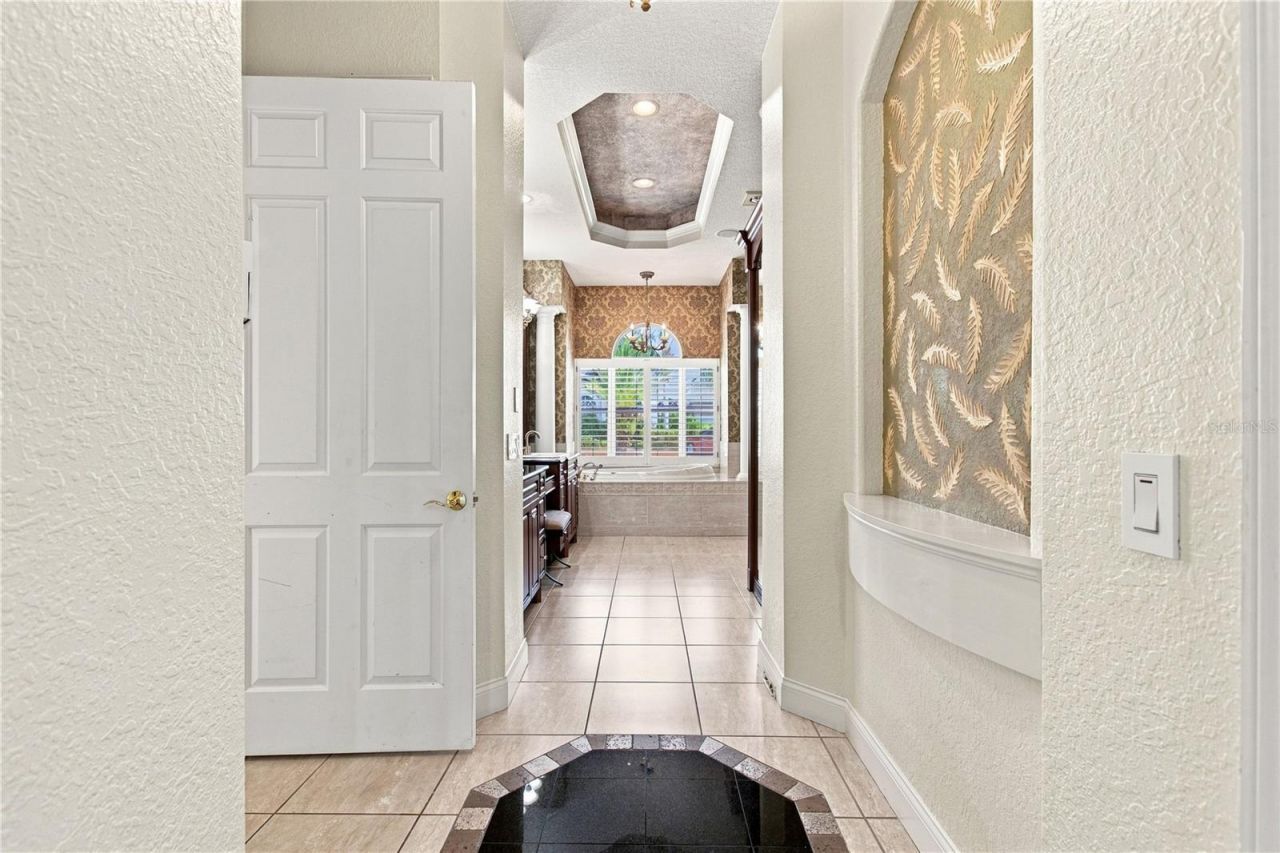 9469 Waterford Oaks Drive , Winter Haven, FL 33884 Photo