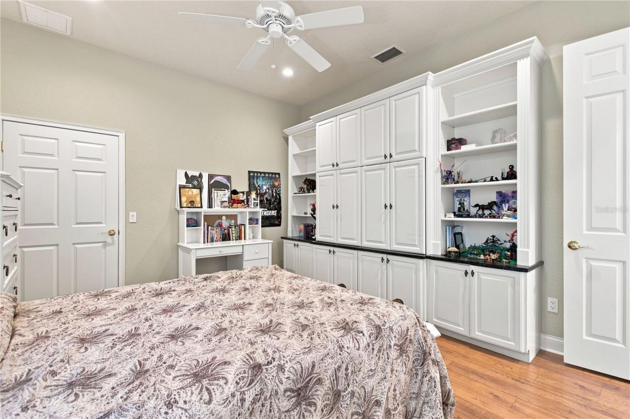 9469 Waterford Oaks Drive , Winter Haven, FL 33884 Photo