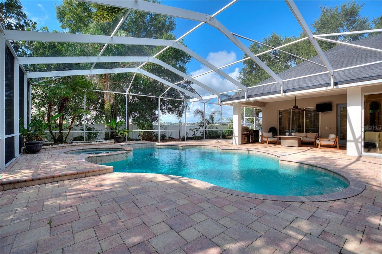 9469 Waterford Oaks Drive , Winter Haven, FL 33884 Photo
