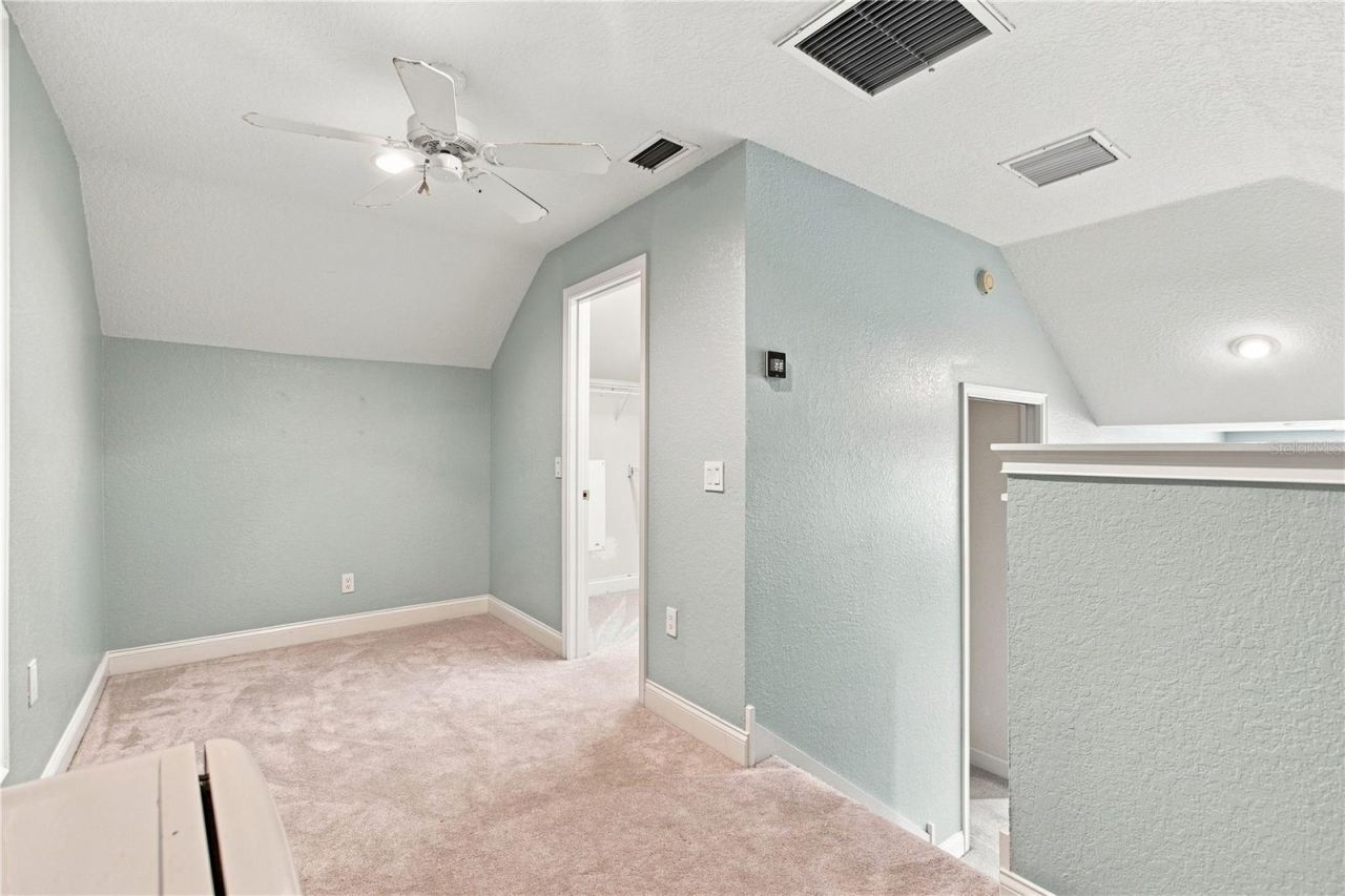 9469 Waterford Oaks Drive , Winter Haven, FL 33884 Photo