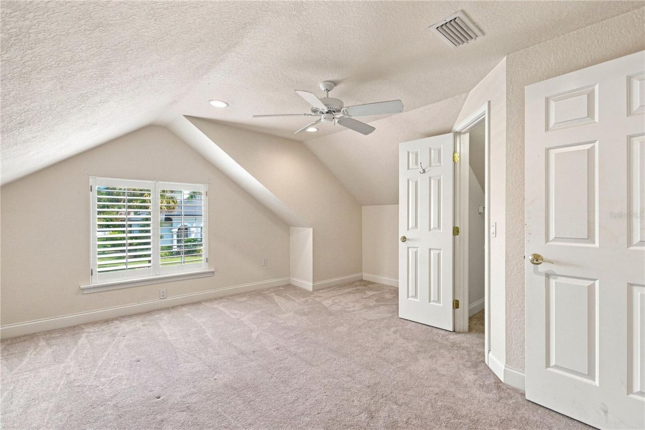 9469 Waterford Oaks Drive , Winter Haven, FL 33884 Photo