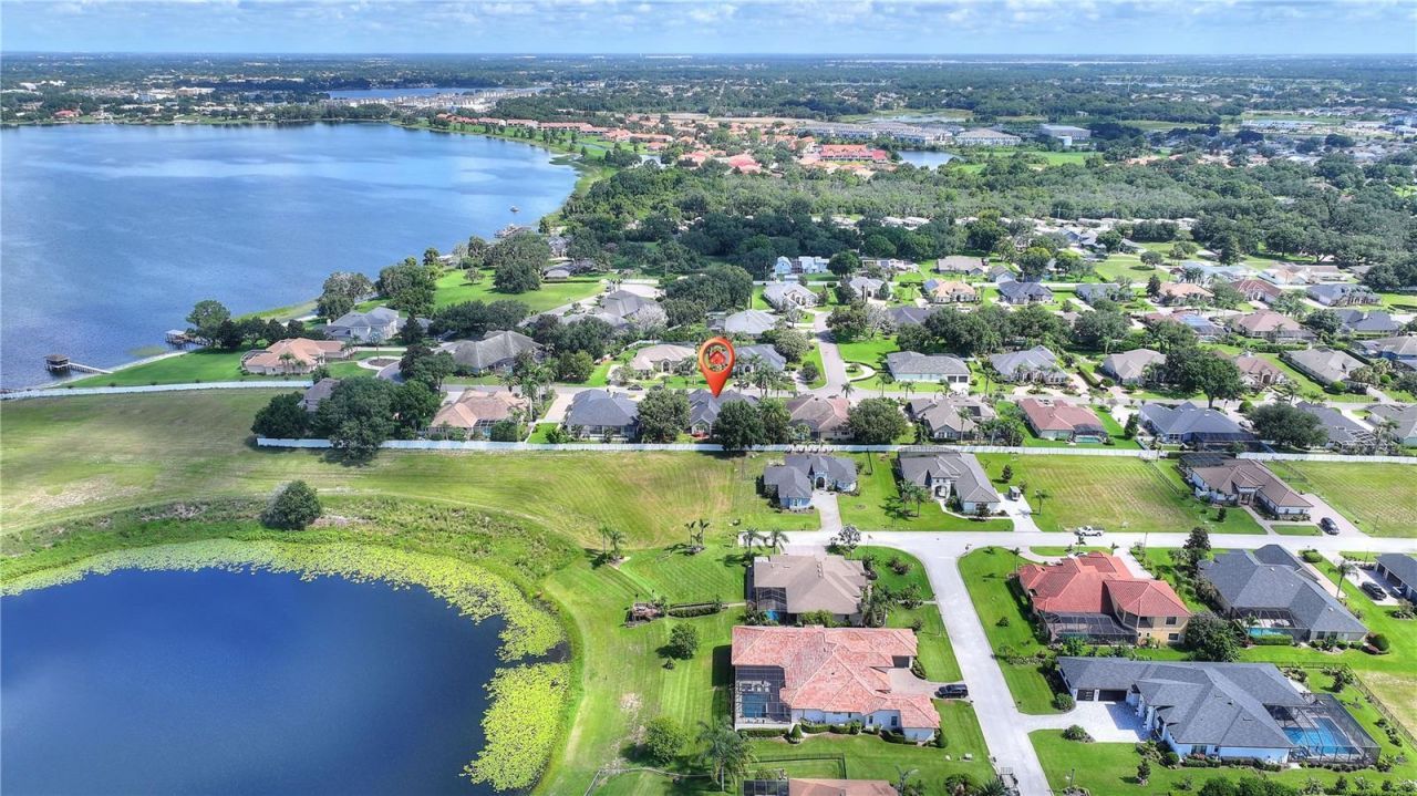 9469 Waterford Oaks Drive , Winter Haven, FL 33884 Photo