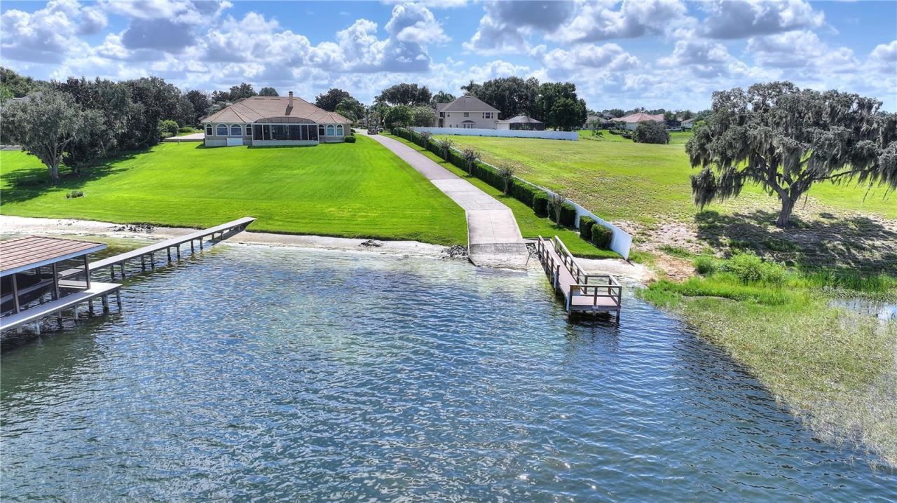 9469 Waterford Oaks Drive , Winter Haven, FL 33884 Photo