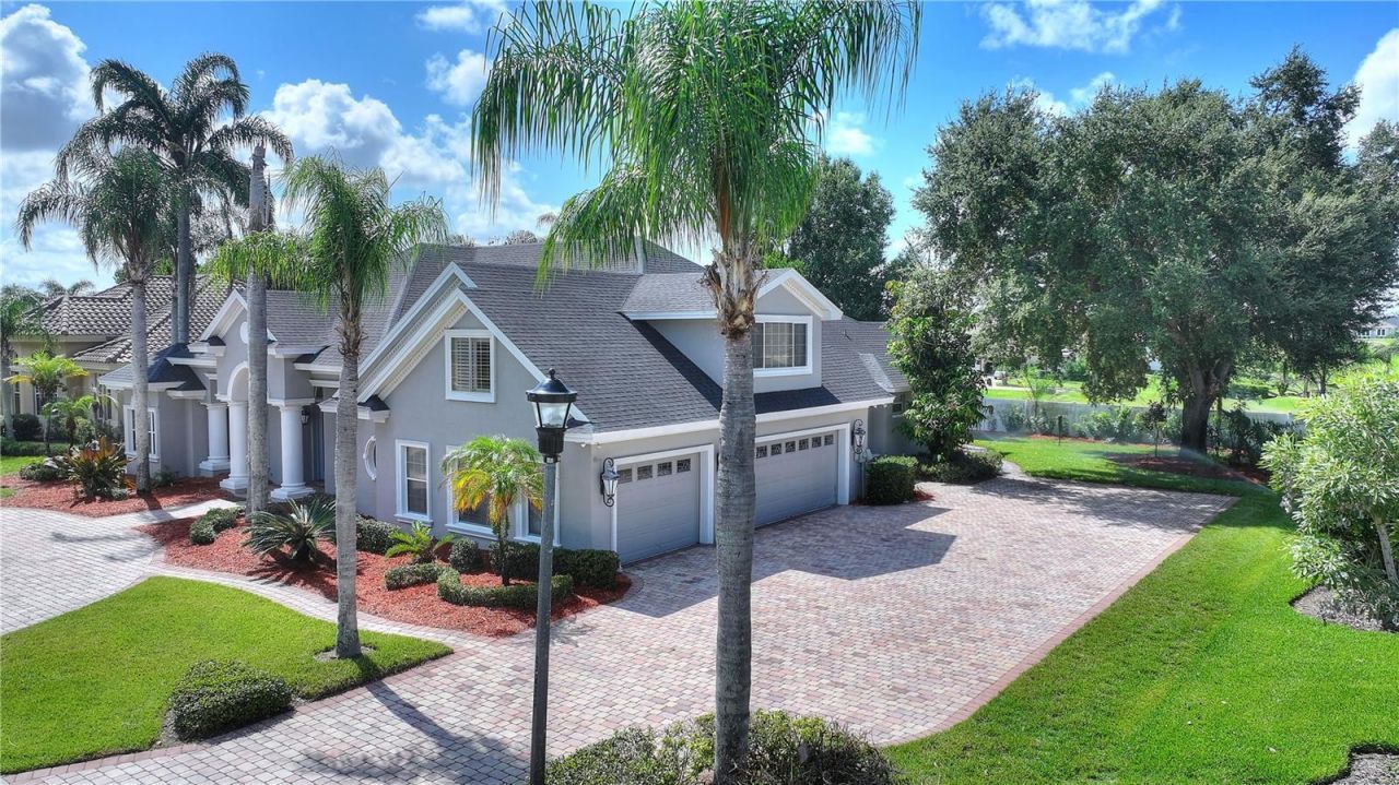 9469 Waterford Oaks Drive , Winter Haven, FL 33884 Photo