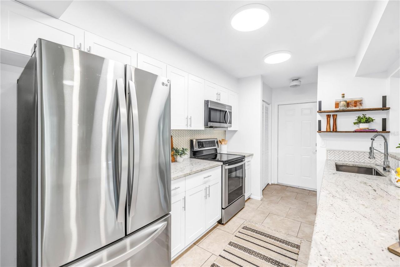 109 34th Avenue N, Saint Petersburg, FL 33704 Photo