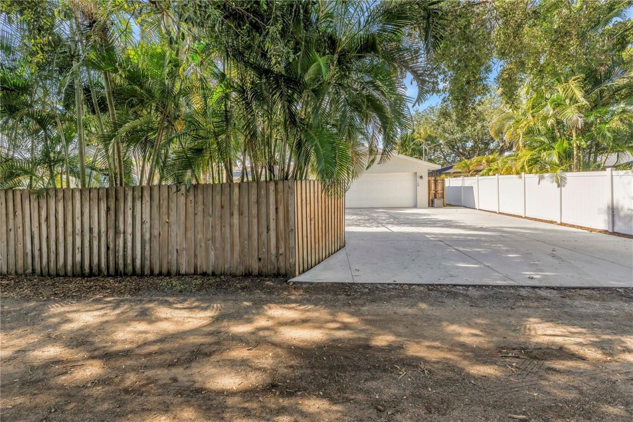 109 34th Avenue N, Saint Petersburg, FL 33704 Photo