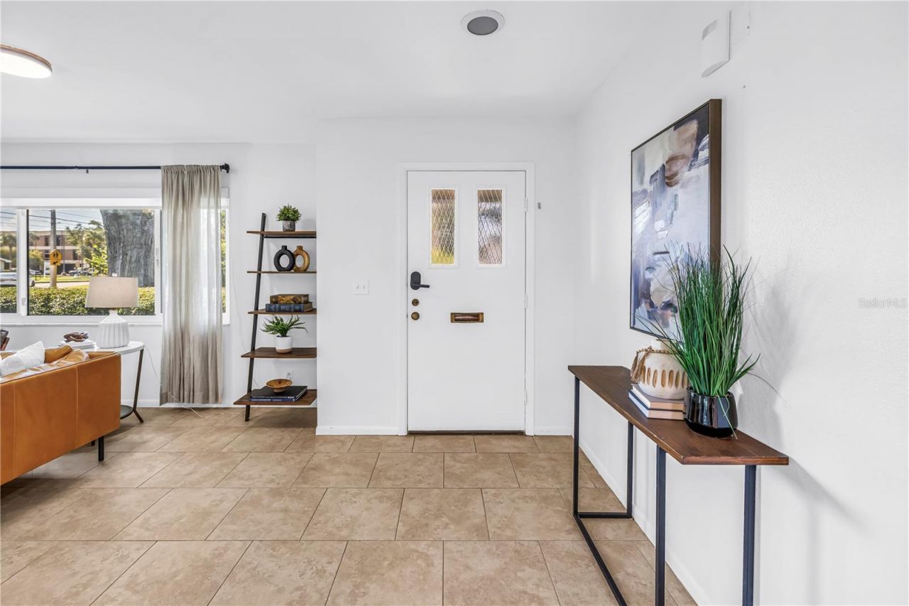109 34th Avenue N, Saint Petersburg, FL 33704 Photo