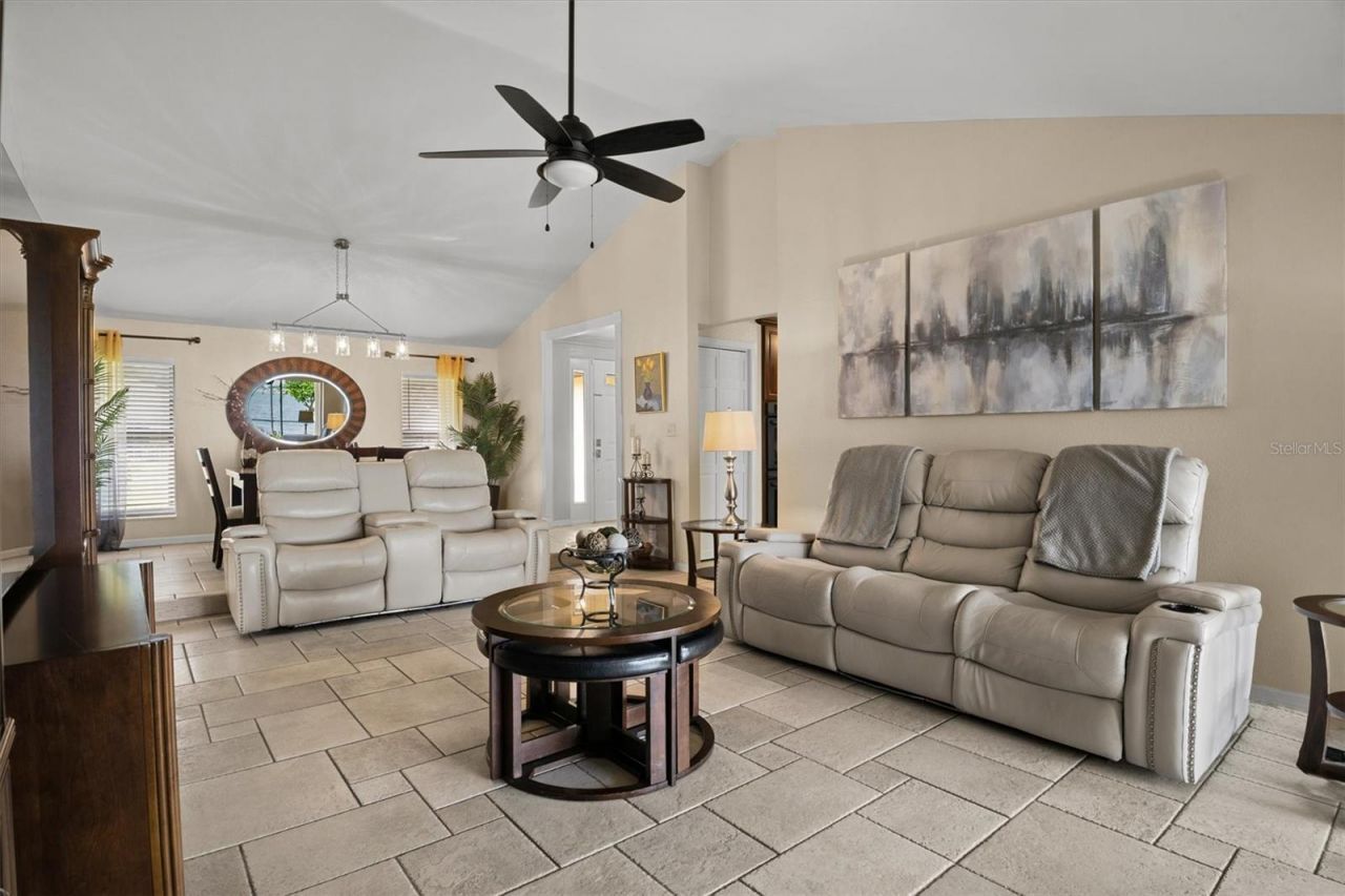 926 Van Drive , Auburndale, FL 33823 Photo