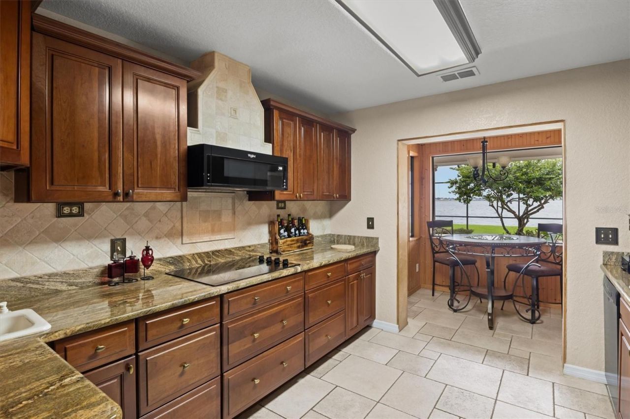 926 Van Drive , Auburndale, FL 33823 Photo