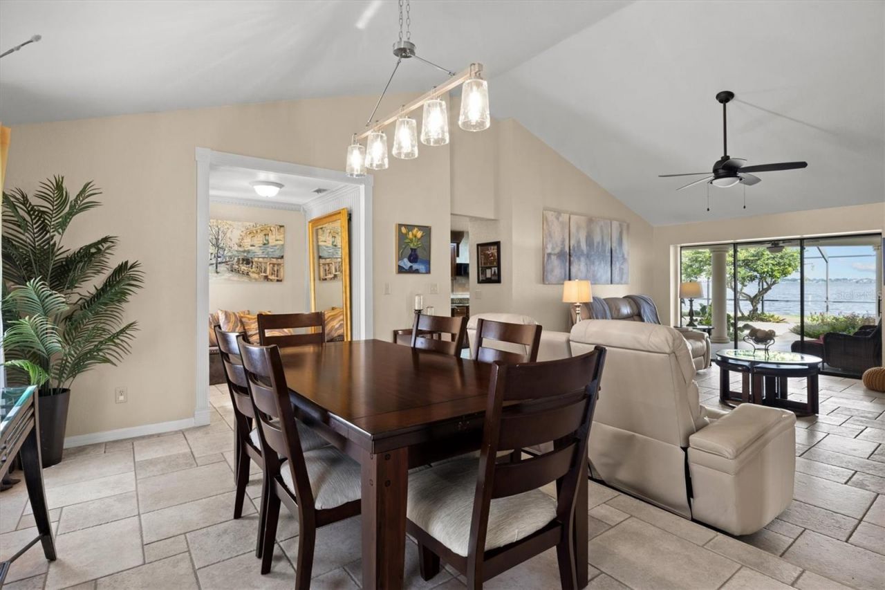 926 Van Drive , Auburndale, FL 33823 Photo