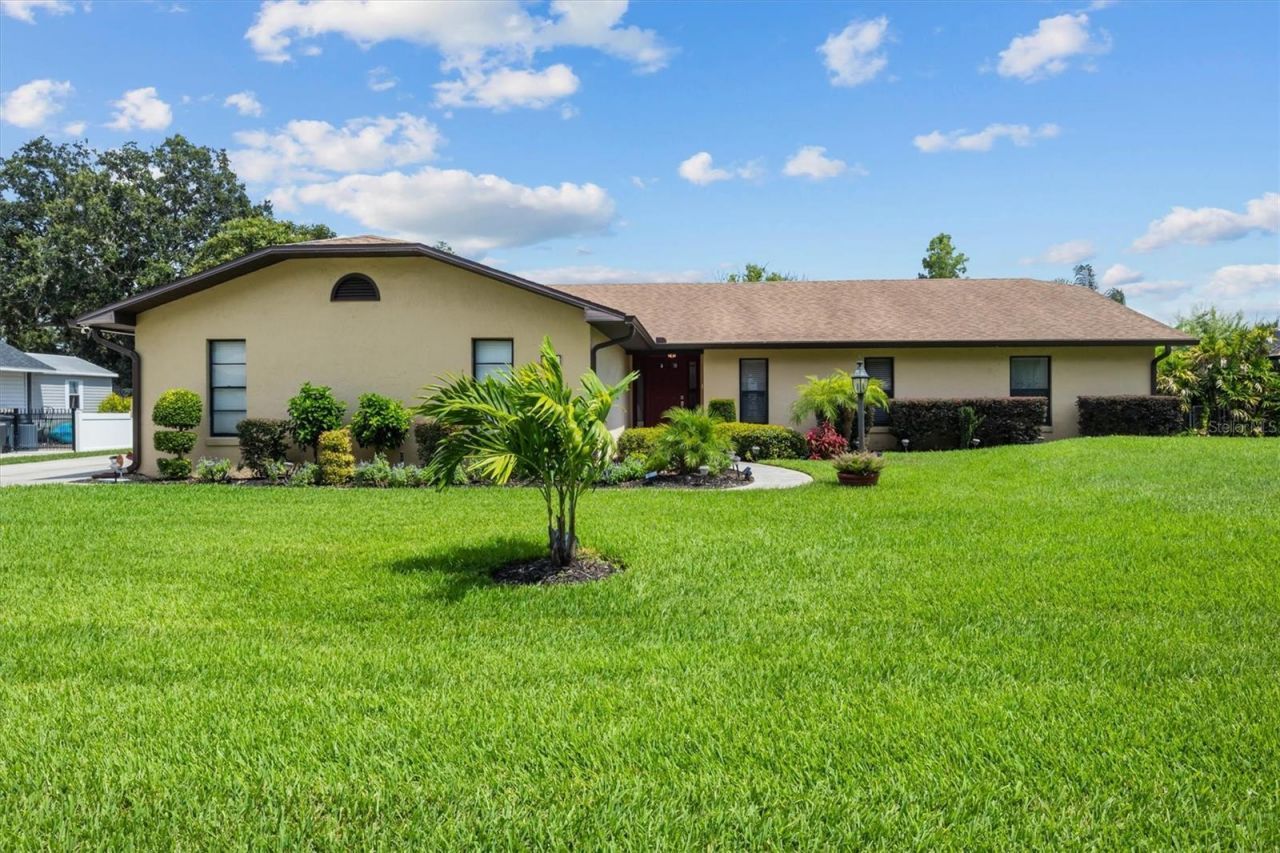 926 Van Drive , Auburndale, FL 33823 Photo