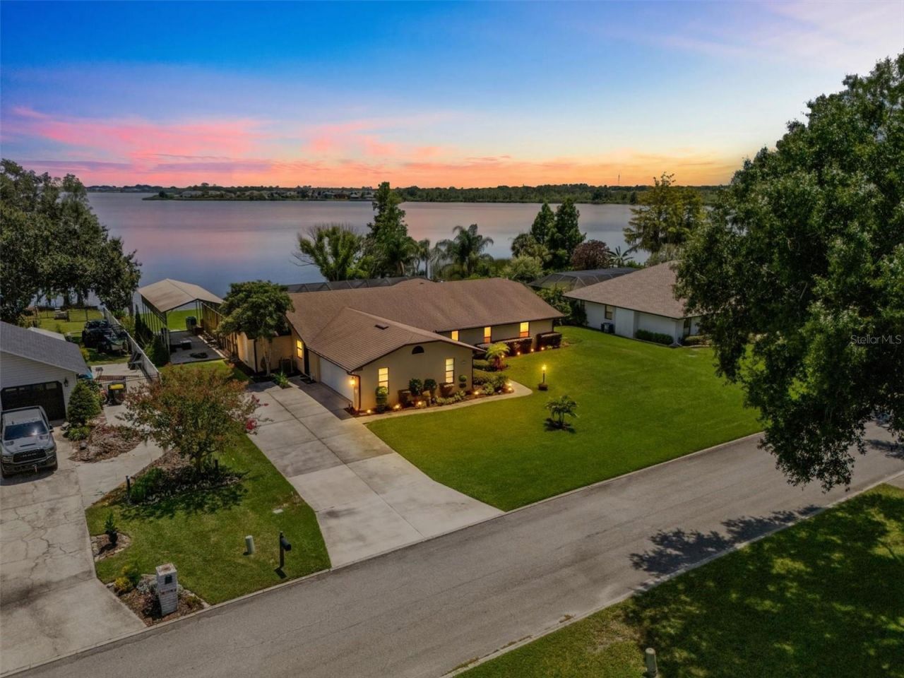 926 Van Drive , Auburndale, FL 33823 Photo