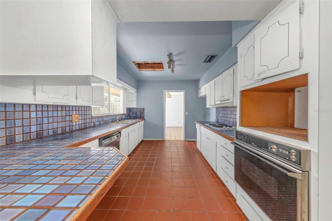 3000 36th Avenue S, Saint Petersburg, FL 33712 Photo