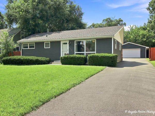 534 Whitney Avenue , Winthrop Harbor, IL 60096