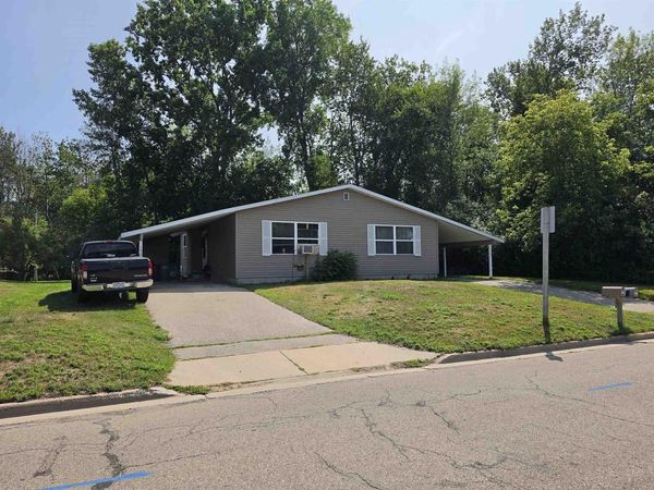 1504 SUPERIOR AVENUE, Oconto, WI 54153