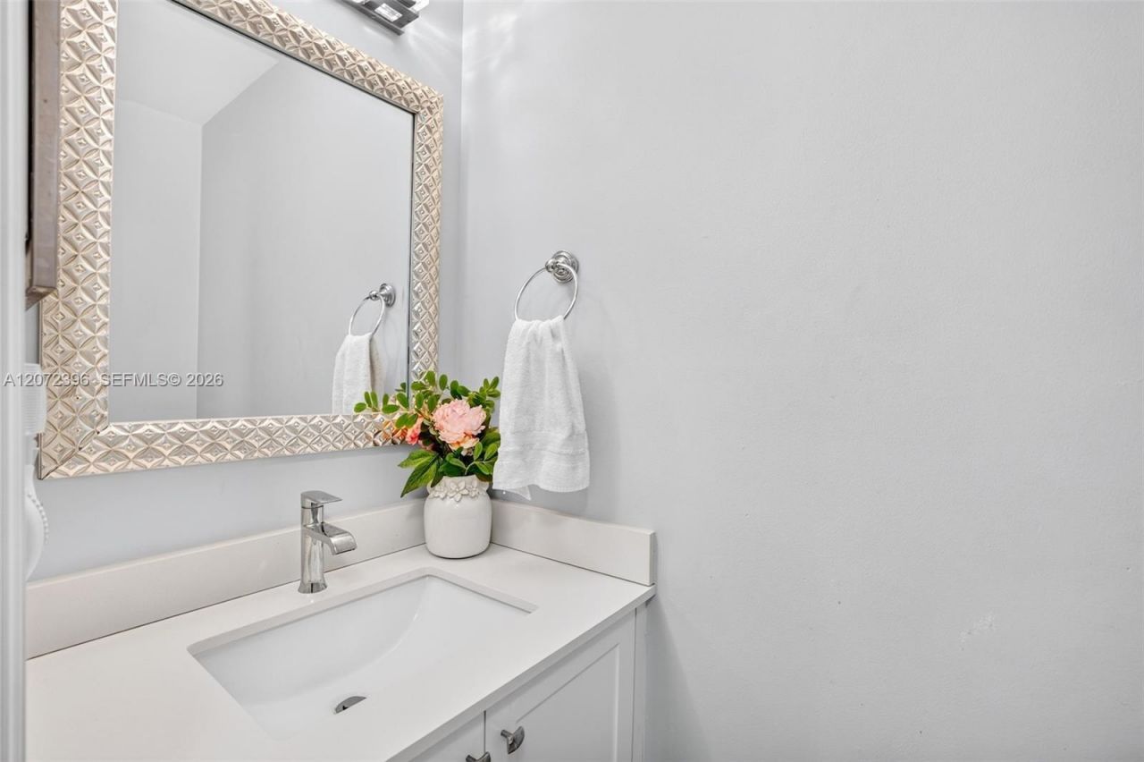 10348 NW 3rd St, Pembroke Pines, FL 33026 Photo