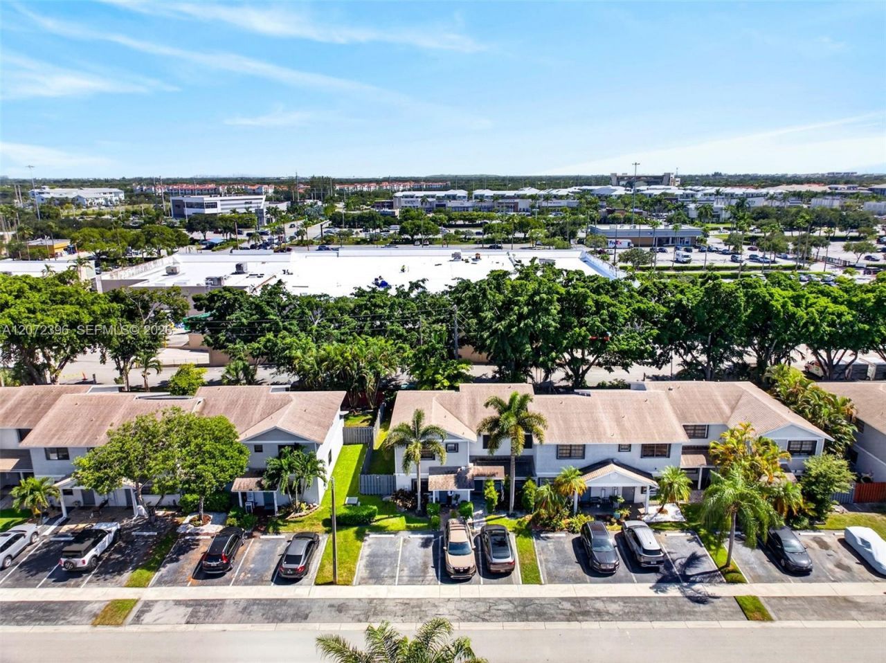 10348 NW 3rd St, Pembroke Pines, FL 33026 Photo