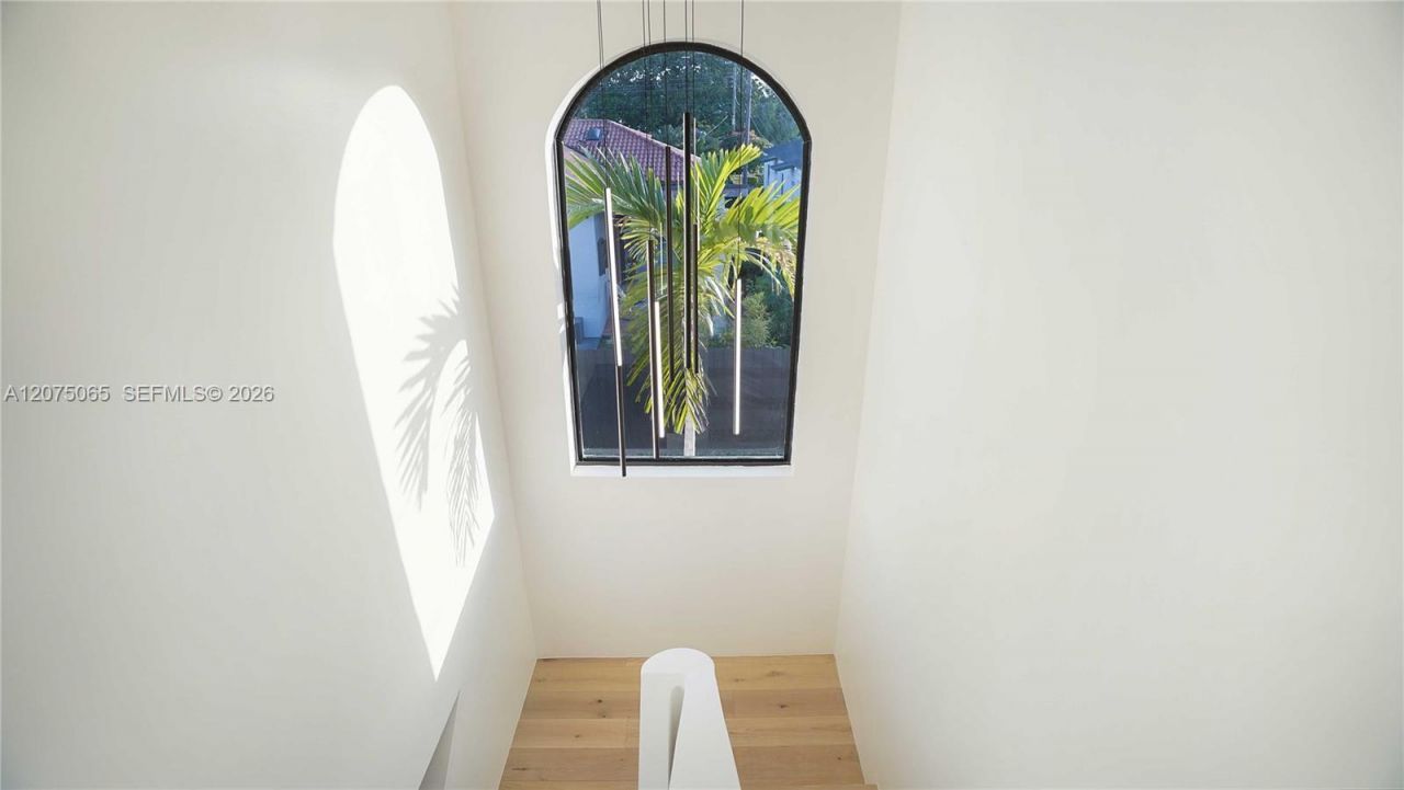 2311 SW 5th Ave , Miami, FL 33129 Photo