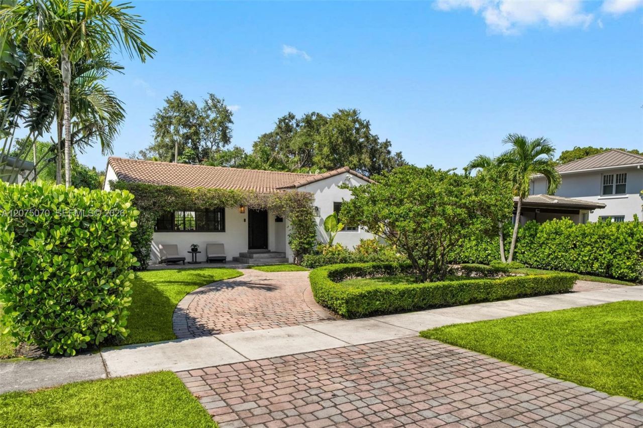 235 NE 90th St, El Portal, FL 33138 Photo