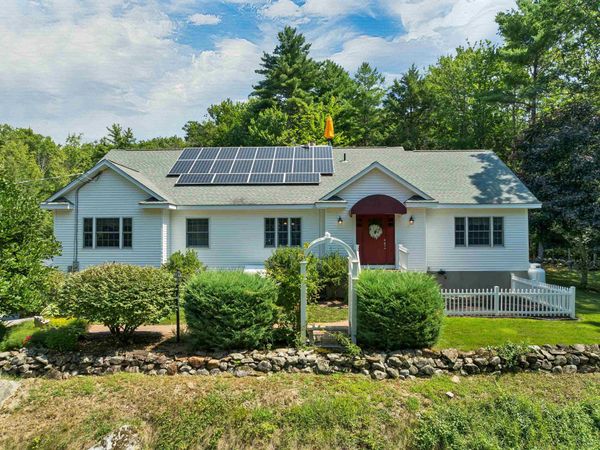 143 Middle Road, Tuftonboro, NH 03816