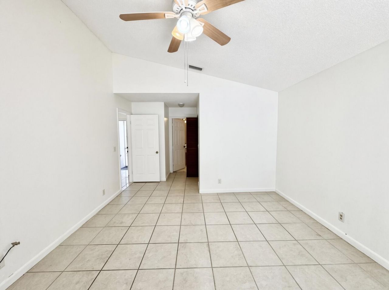 10160 Festival Way, Boca Raton, FL 33428 Photo