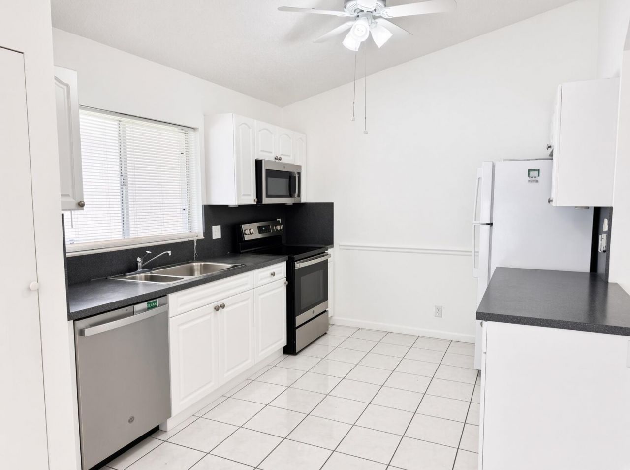 10160 Festival Way, Boca Raton, FL 33428 Photo