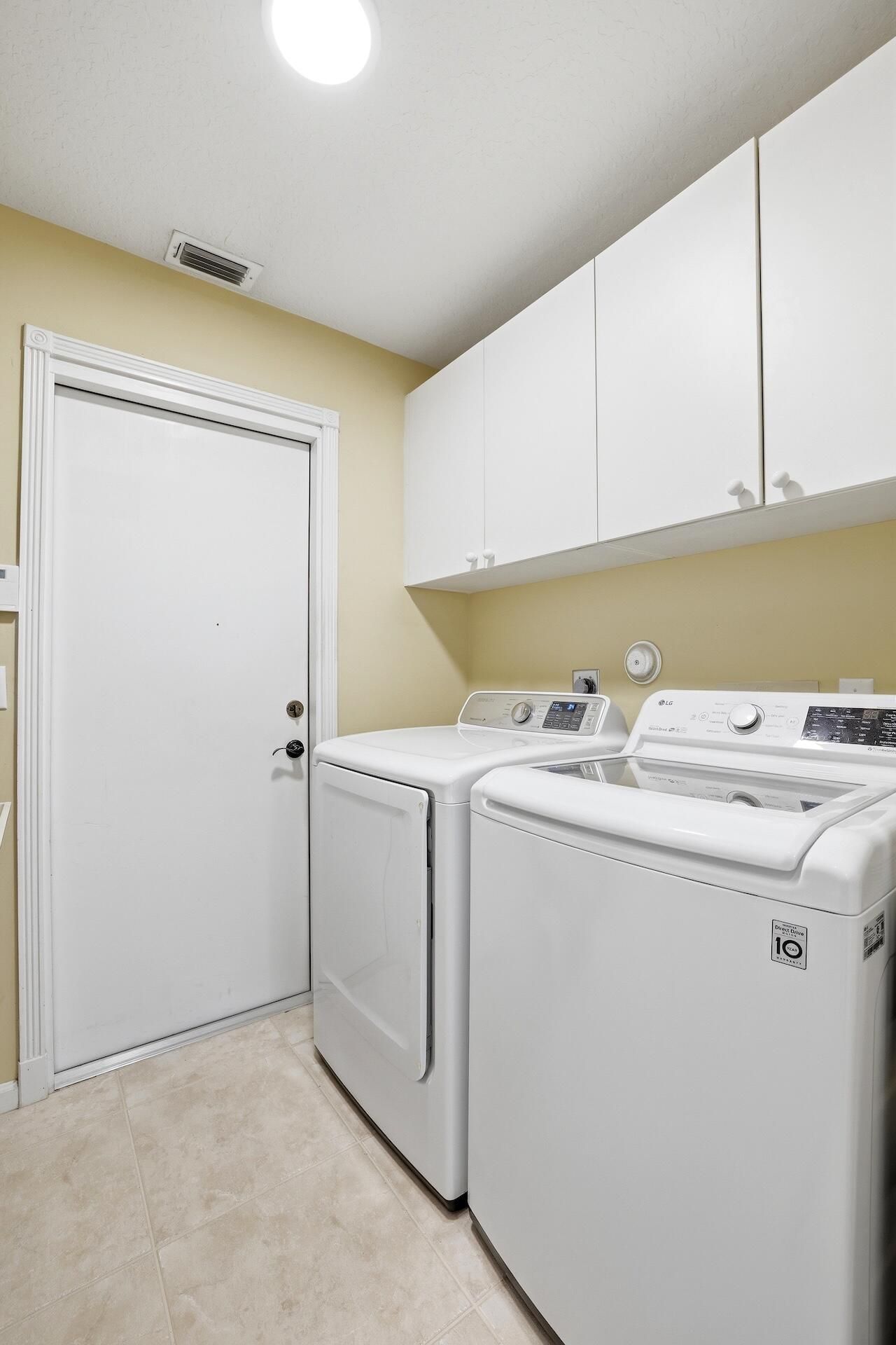 606 Cypress Green Circle, Wellington, FL 33414 Photo