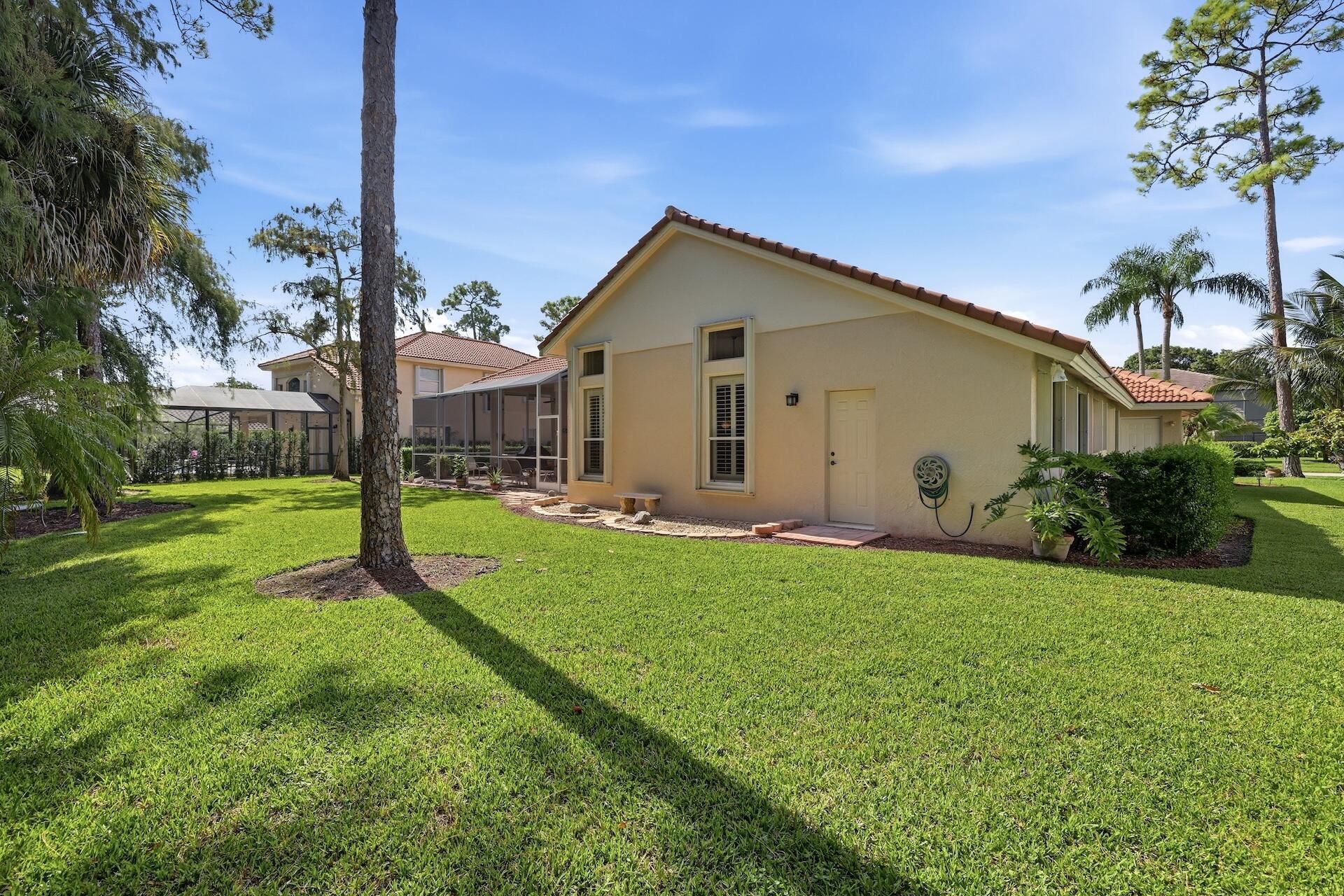606 Cypress Green Circle, Wellington, FL 33414 Photo