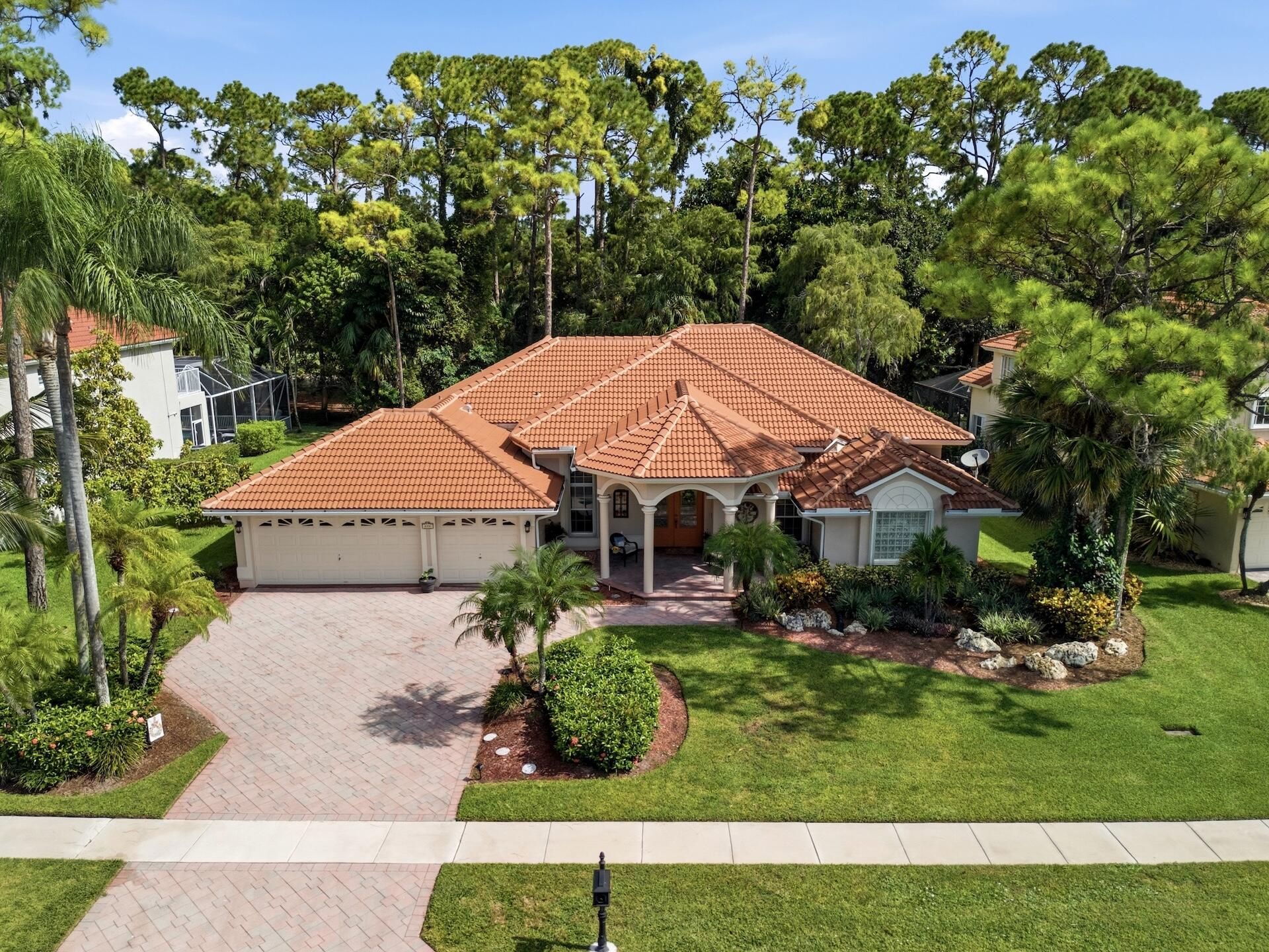 606 Cypress Green Circle, Wellington, FL 33414 Photo