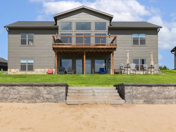 N8670 Beachtown Circle, New Lisbon, WI 53950