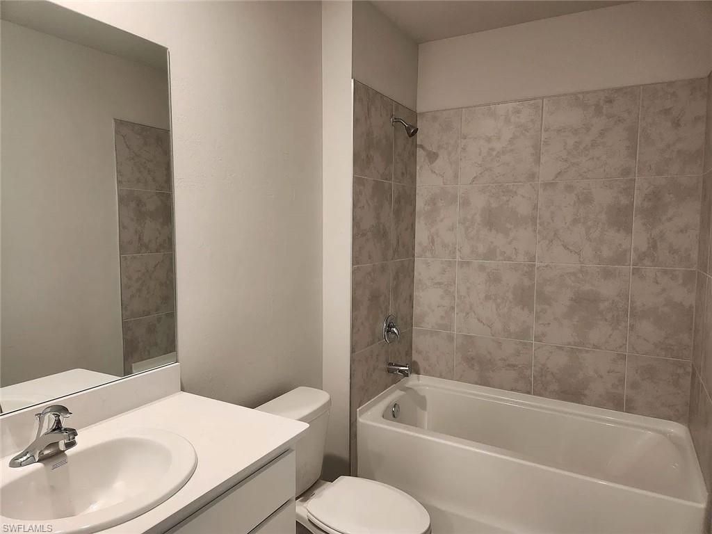 20580 Charles St, Alva, FL 33920 Photo
