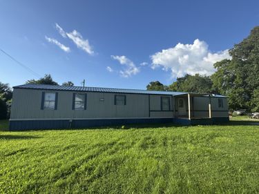 8000 W Jefferson Davis Highway, Unit B, Elkton, KY 42220
