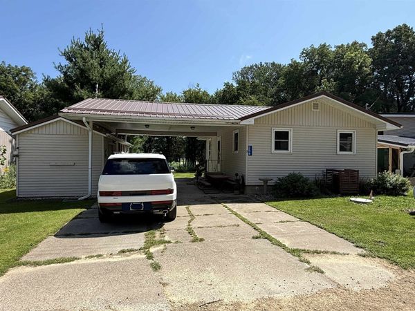 254 Mallard Lane, Garnavillo, IA 52049