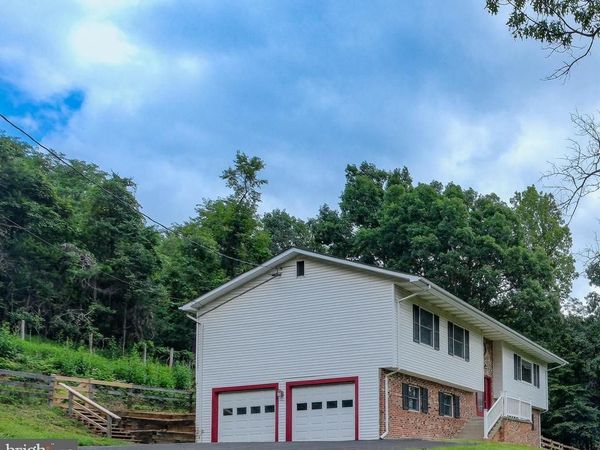 22 WEALTHY ROAD, LINDEN, VA 22642