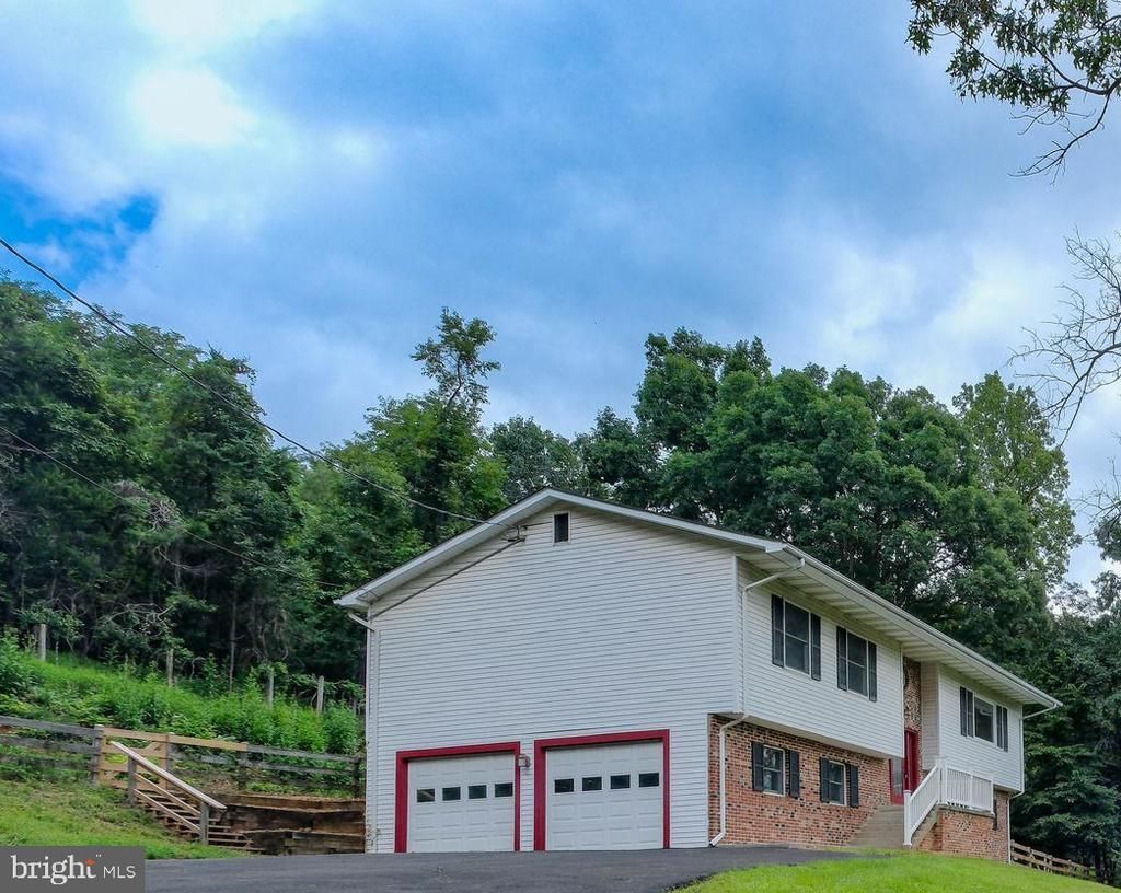 22 Wealthy Road, Linden, VA 22642 Main Photo