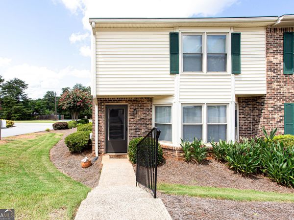 768 Longleaf Drive, Lawrenceville, GA 30046