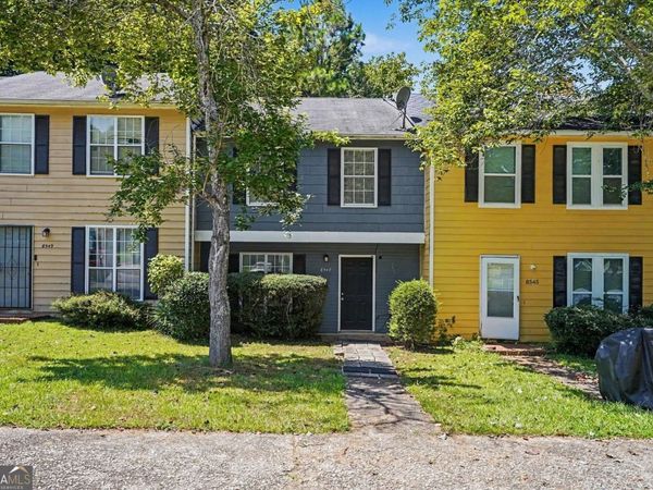 8547 Jamestown Way, Jonesboro, GA 30238