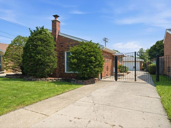 10519 S Pulaski Road , Chicago, IL 60655