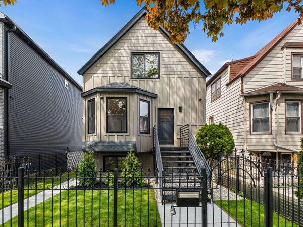 2204 N Kildare Avenue , Chicago, IL 60639