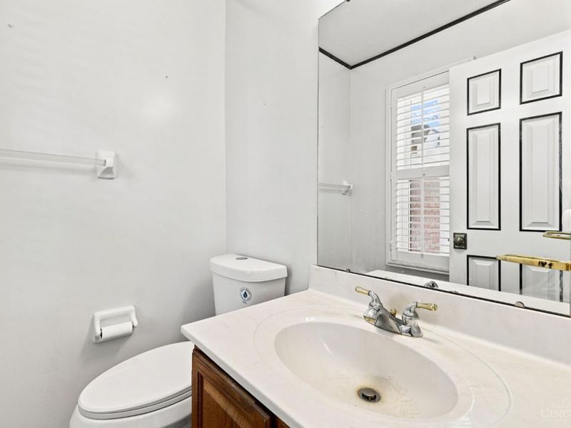 8042 Quail Meadow Lane, West Chester, OH 45069 Photo 10