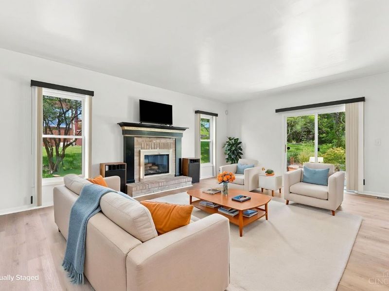 8042 Quail Meadow Lane, West Chester, OH 45069 Photo 18