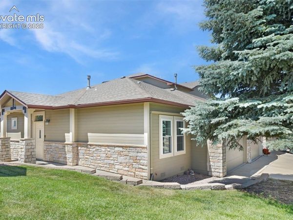 6471 Range Overlook Heights, Colorado Springs, CO 80922