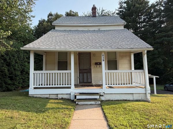 539 Bloomfield , Windsor, CT 06095