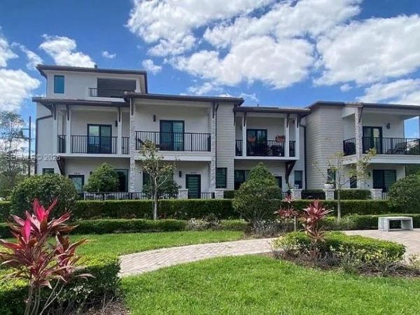 4940 NW 83rd Ave , Unit 4940, Doral, FL 33166