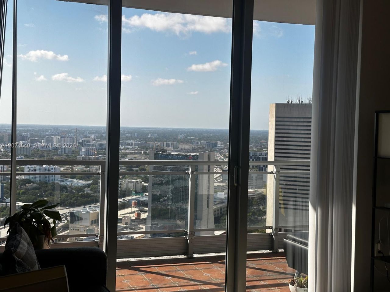 90 SW 3rd St , Unit 4406, Miami, FL 33130 Photo