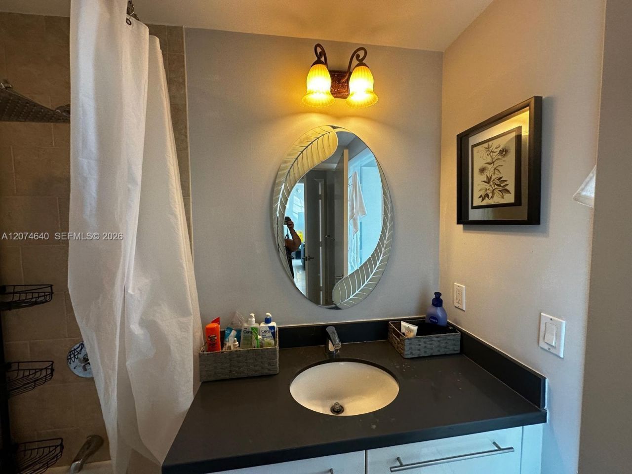 90 SW 3rd St , Unit 4406, Miami, FL 33130 Photo