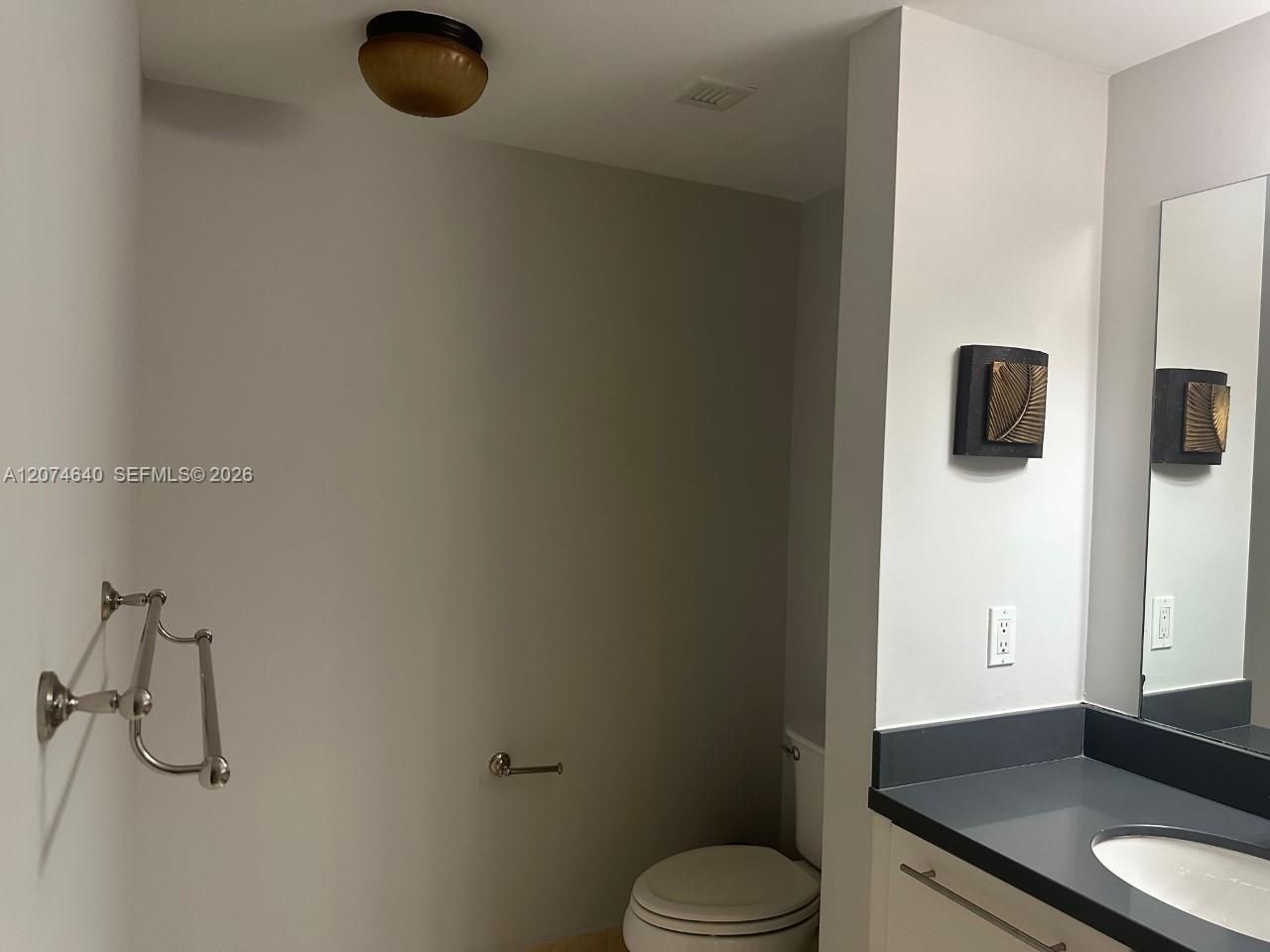 90 SW 3rd St , Unit 4406, Miami, FL 33130 Photo